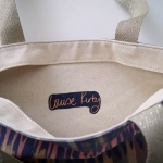 Dundee Tote Bag Commission label